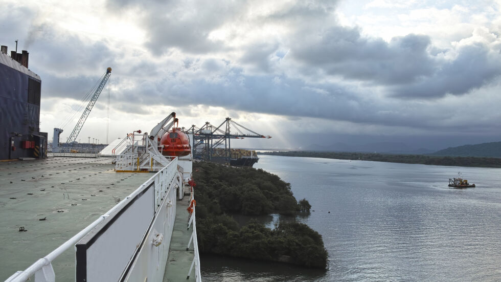 Дрога за 21 млн. евро: Български кораб с 300 килограма кокаин е заловен в Ирландия