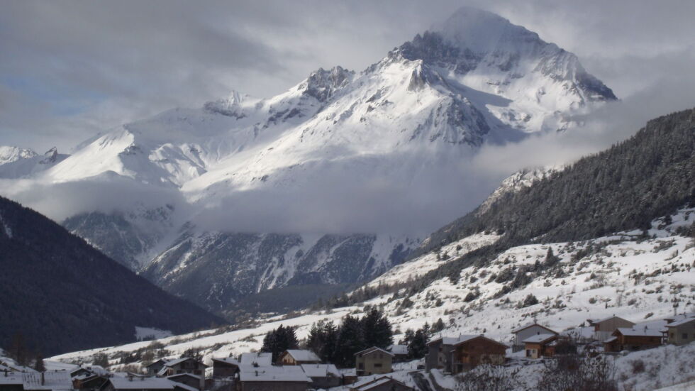 Лавина уби британка във френските Алпи