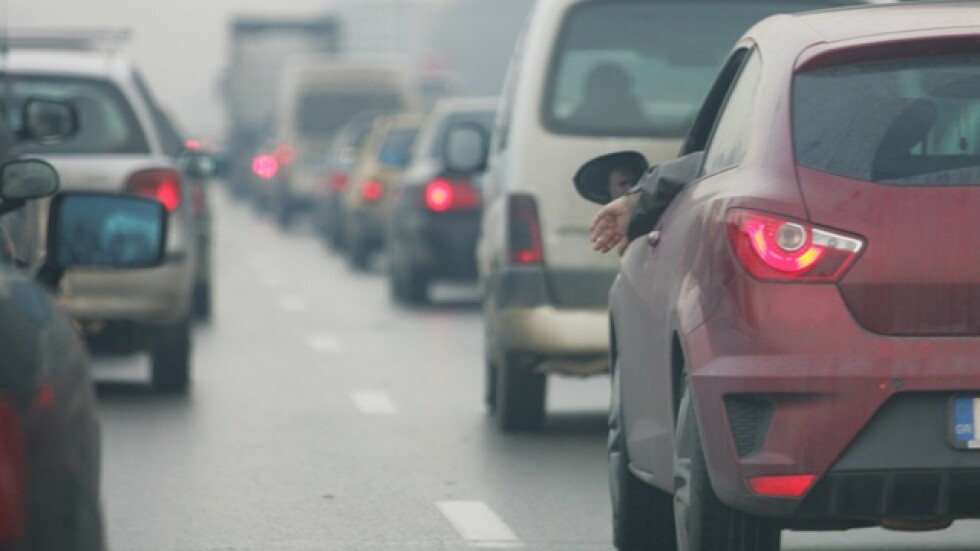 Експерти: Вкарват се лобистки промени в Закона за движение по пътищата