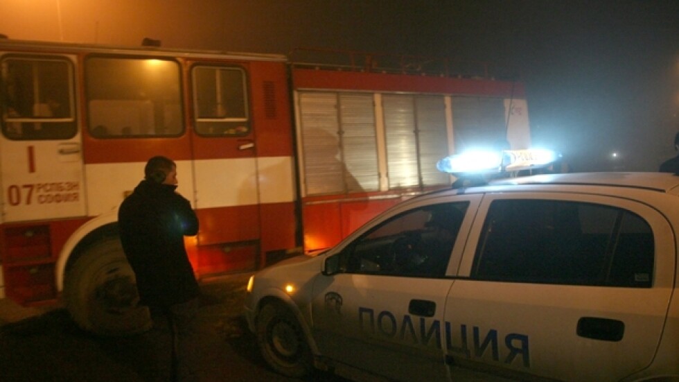 Автомобил катастрофира в газоразпределително табло в Габрово