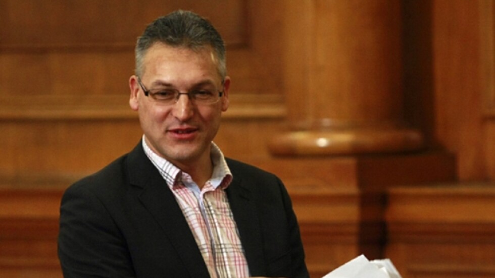 Парламентът гласува оставката на Валери Жаблянов като зам.-председател на НС