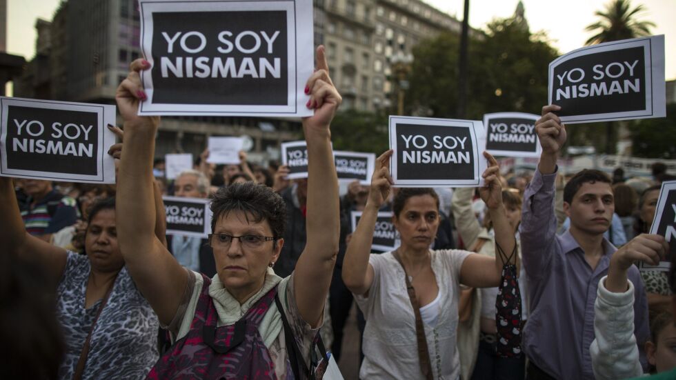 Мъртъв прокурор, шпиони и президентката на Аржентина
