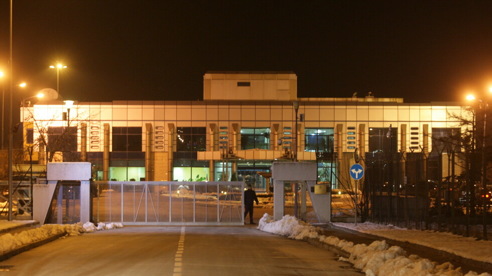 Самолетът на Борисов се приземи принудително в София (ОБНОВЕНА)