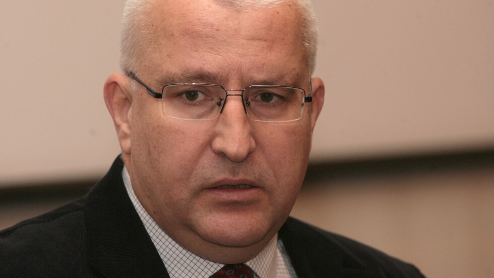 Светослав Малинов: Начинът, по който беше номинирана Бокова, беше грешен