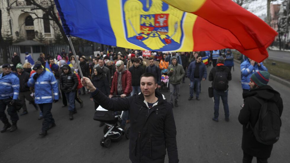 Управляващите в Румъния заговориха за оттегляне на скандалната амнистия