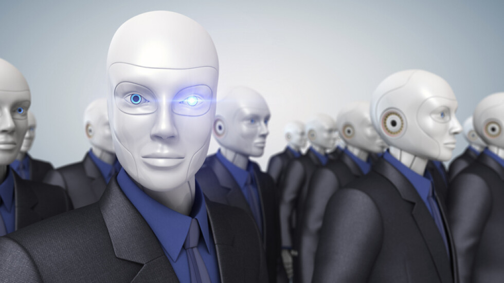 Илън Мъск: Бъдещето на човечеството зависи от сливането му с роботите