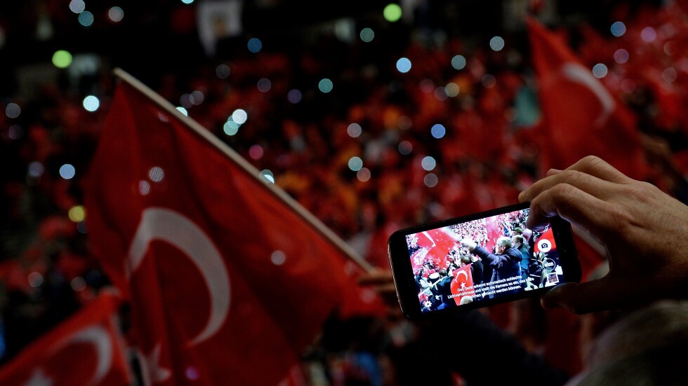 Турция издаде заповеди за арест на 23 съдии и прокурори