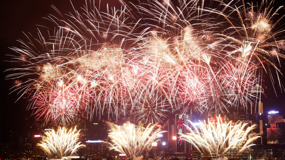 Зрелищно светлинно шоу за Китайската нова година
