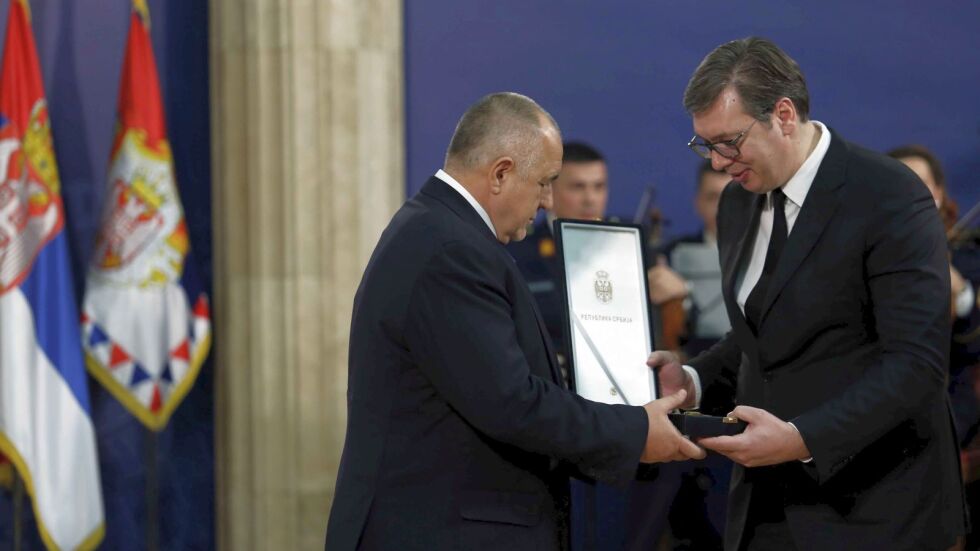 Вучич връчи на Борисов най-високия орден на Сърбия