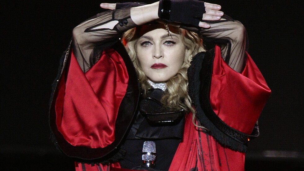 Мадона е изписана от болница