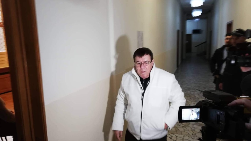 Съдът пусна Бенчо Бенчев, обвинен в укриване на Митьо Очите, на лечение в Истанбул