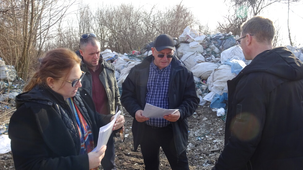 МОСВ разкриха нерегламентирана площадка за отпадъци край Силистра