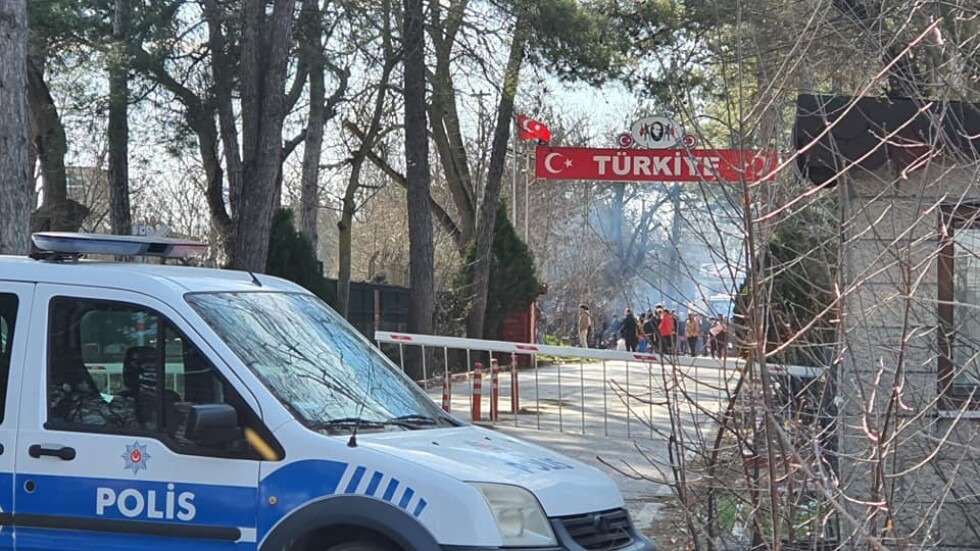 На българо-турската граница е спокойно, на гръцко-турската има струпване на мигранти