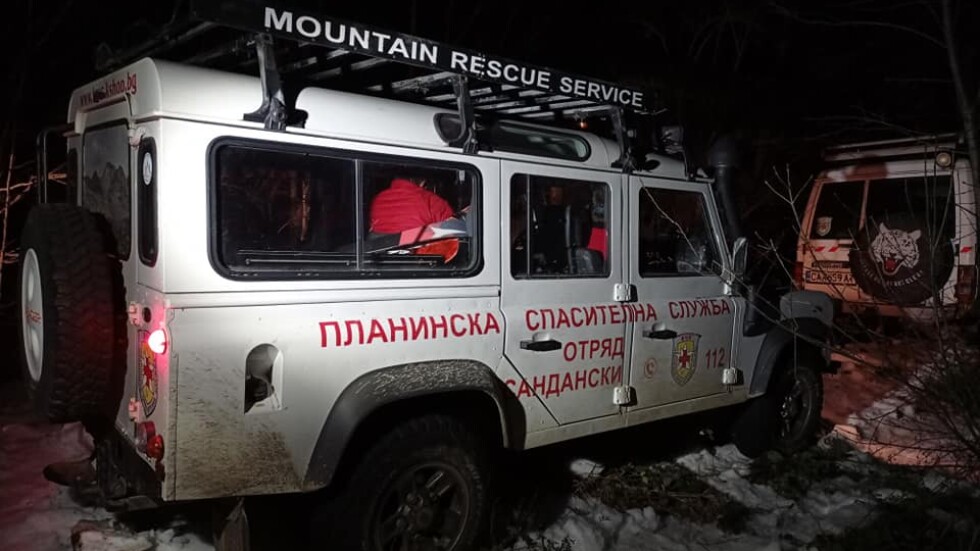 След 20-часова акция: Мъжът, паднал в пропаст в планината Беласица, е спасен