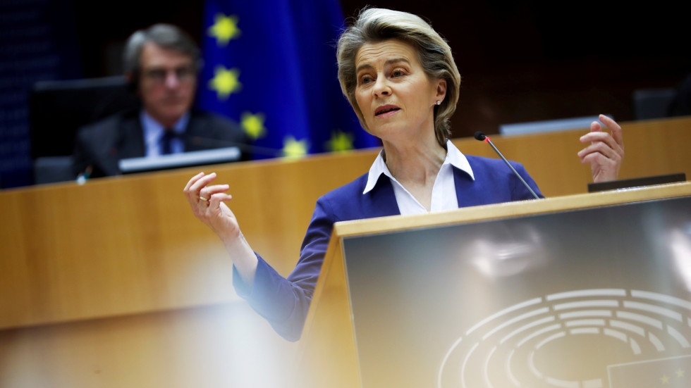 Урсула фон дер Лайен: „Пфайзер“ ще доставят по-рано 50 млн. ваксини за ЕС