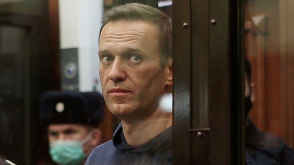 Навални започна гладна стачка в затвора