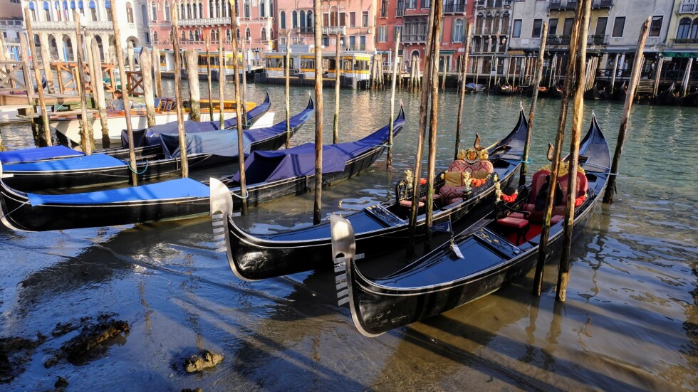 Каналите на Венеция почти пресъхнаха