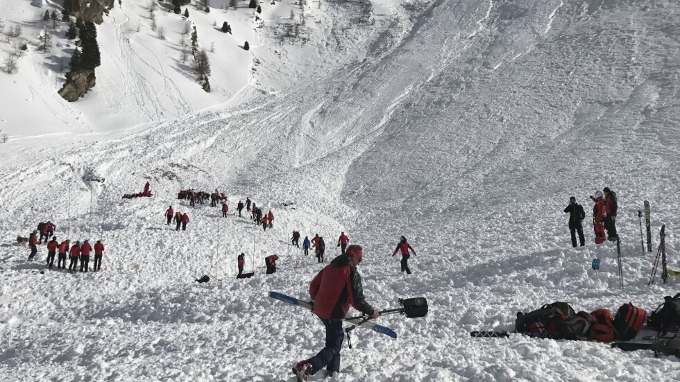 Лавина в австрийските Алпи уби четирима души