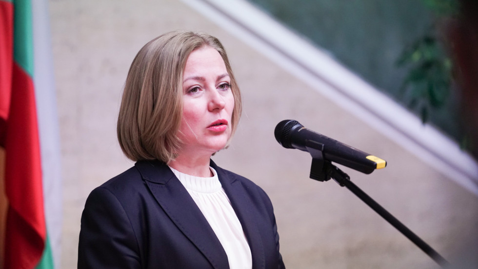 Правосъдният министър ще поиска освобождаването на Гешев