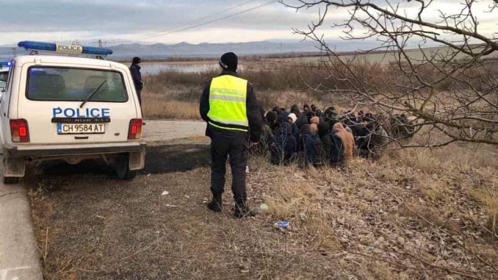 Задържаха група мигранти в Новозагорско