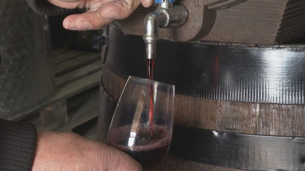 Навръх Трифон Зарезан: Винари поискаха нов закон за виното