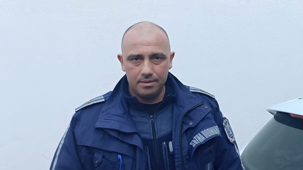 Пловдивски полицай спаси живота на първокласник