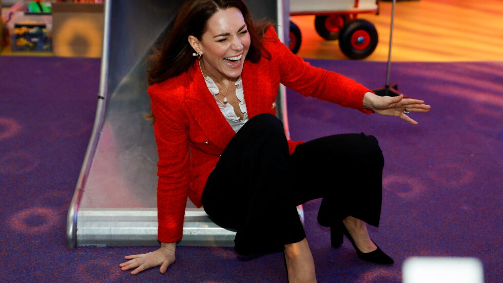 Кой пусна Кейт Мидълтън по пързалката?