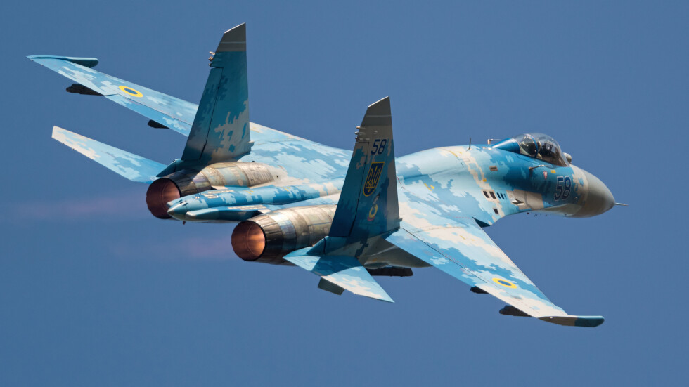 Украински Су-27 влезе в румънското небе, приземиха го