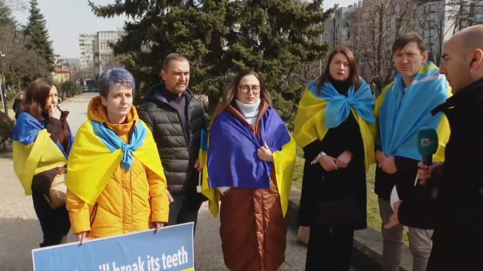 Протест против войната в Украйна във Варна