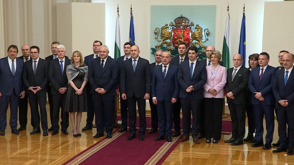 Встъпване в длъжност на второто служебно правителство с премиер Гълъб Донев