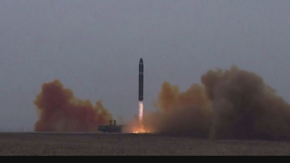 Северна Корея изстреля още една балистична ракета