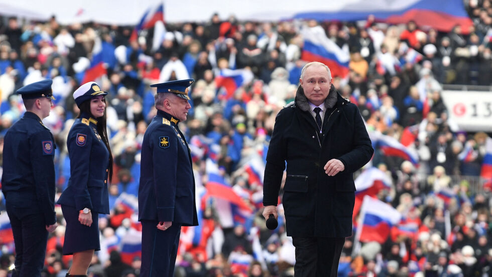 Путин на хиляден митинг в Москва: Води се битка за нашите исторически граници