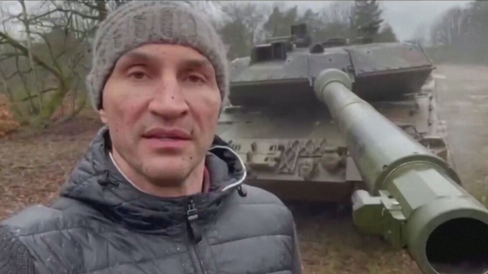 Владимир Кличко подкара германски танк (ВИДЕО)