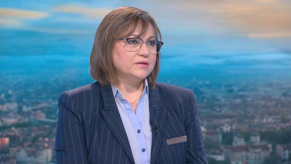 Корнелия Нинова: Официално никой не е подавал молба за напускане на БСП