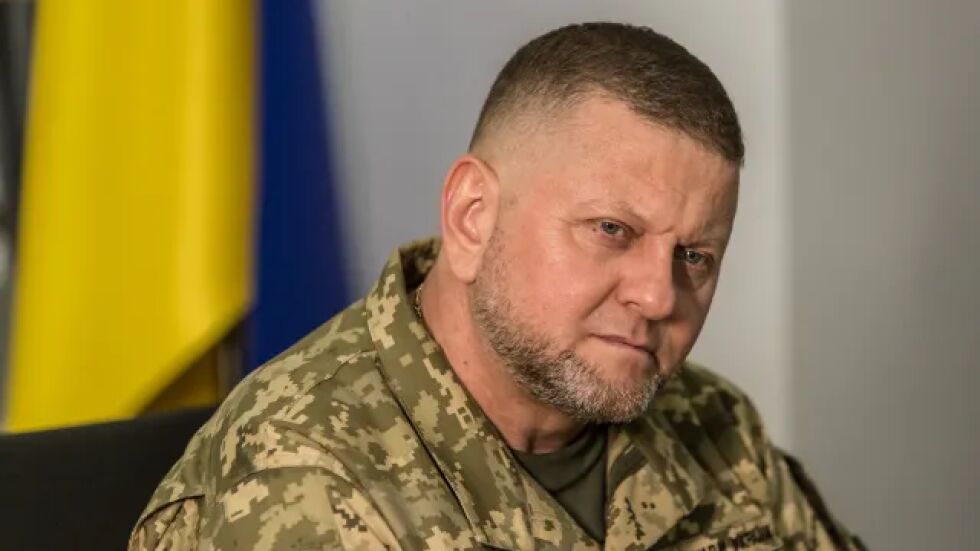 Украйна е уведомила Белия дом, че планира да уволни Валерий Залужний