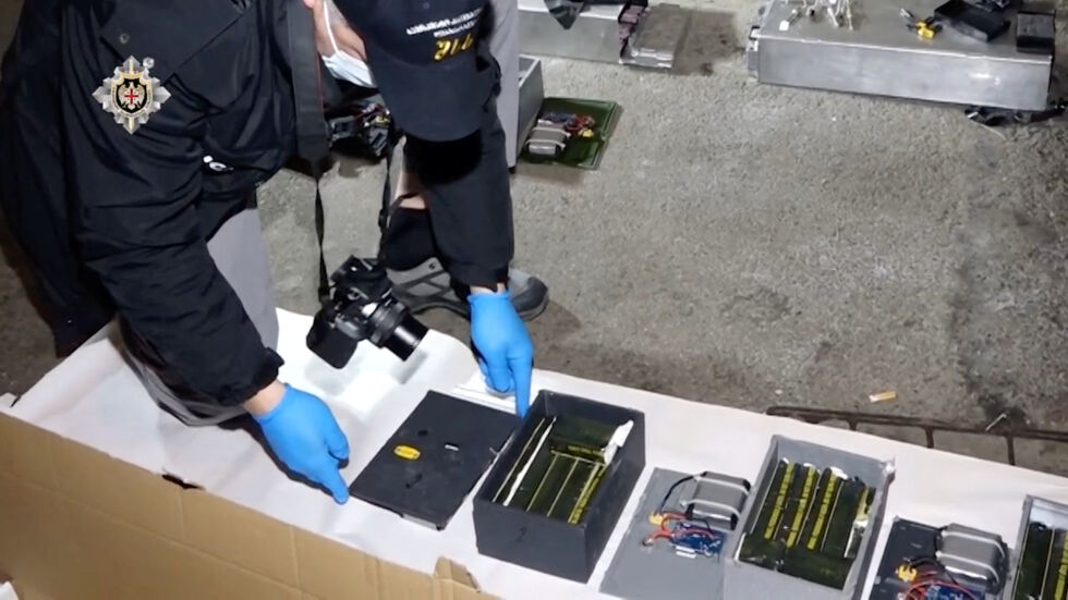  От Украйна за Русия: Задържаха товар с експлозиви в Грузия, минал през България 