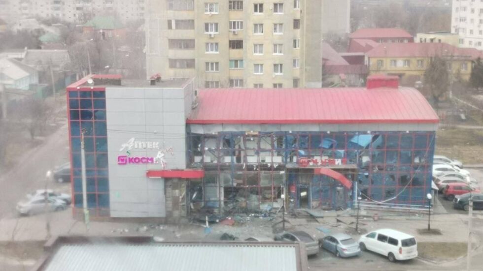 Атака срещу търговски център в Белгород в Русия близо до украинската граница (СНИМКИ и ВИДЕО)