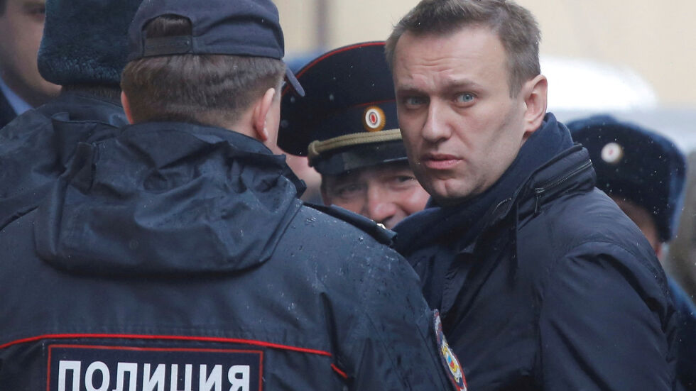 Смъртта на Навални в руските медии: „Майка му не вярва, че е умрял“, суха информация и лекар за причината 