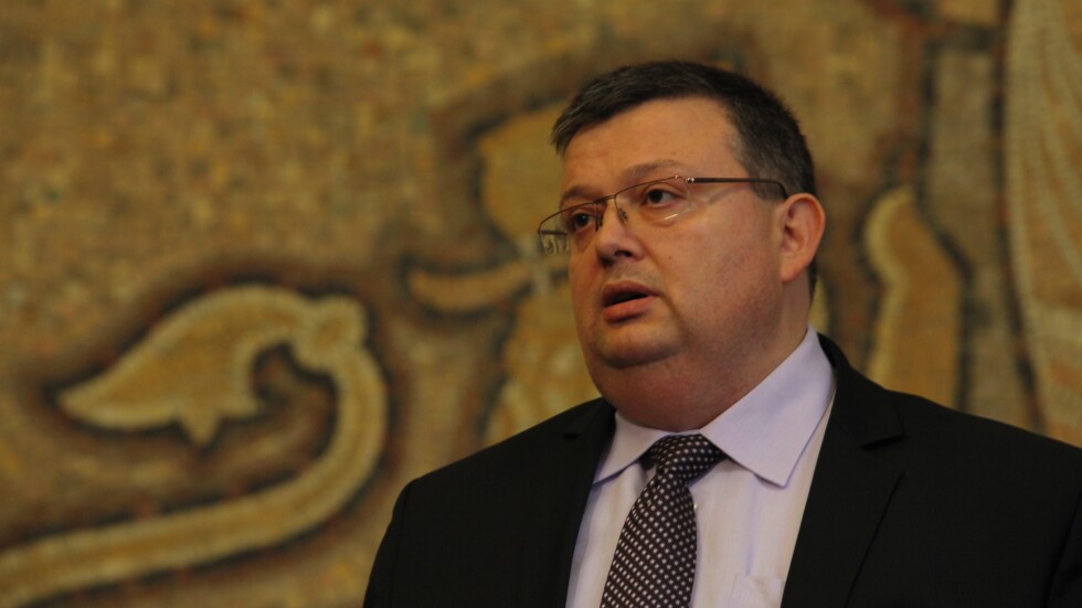 Сотир Цацаров предлага депутатите за обсъдят твърденията на Бойко Рашков за СРС-тата