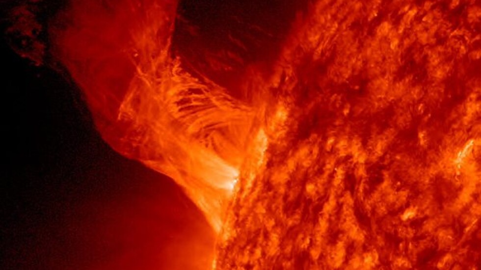 Учени регистрираха мощни слънчеви изригвания