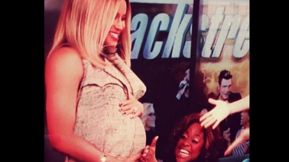 Ciara е бременна