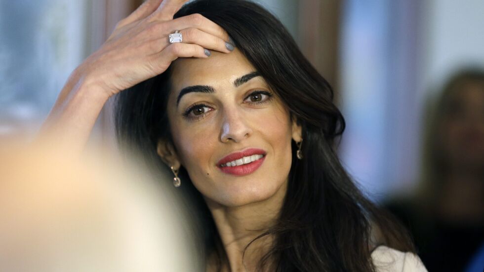 Египет заплаши със затвор съпругата на Джордж Клуни