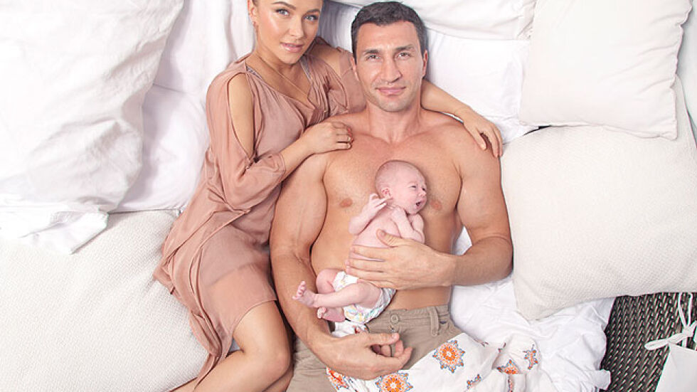 Ексклузивни снимки на семейство Хейдън Пенетиър, Владимир Кличко и малката Кая