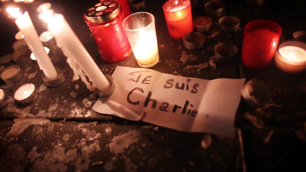Франция скърби за жертвите на атентата срещу "Шарли Ебдо"