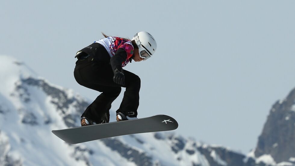 Жекова завърши на 14-о място в сноубордкроса във Фелдберг