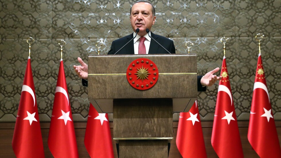 Турският парламент одобри ключови части от конституционната реформа