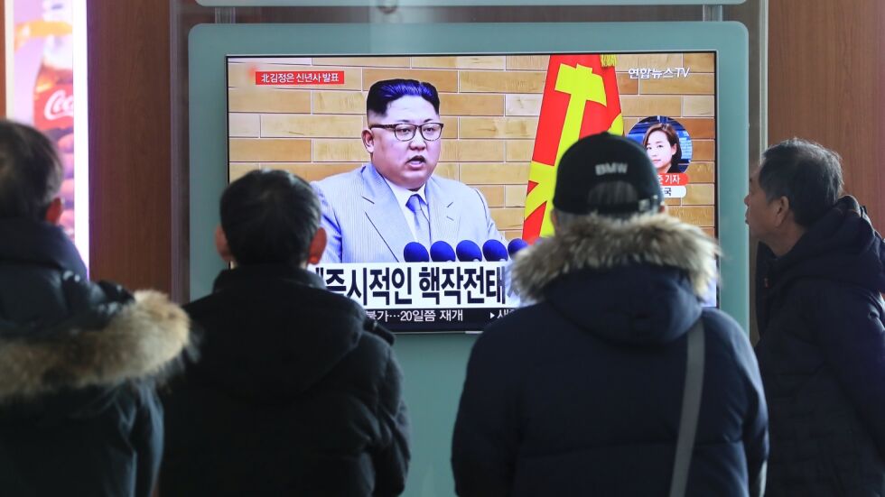 Ким Чен-ун: Честита Нова година, бутонът е на бюрото ми