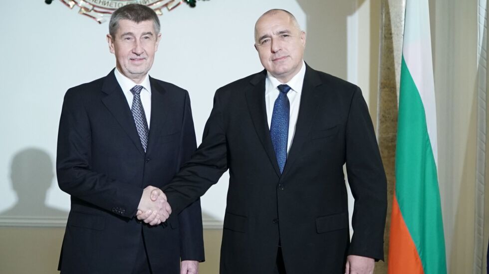 Борисов е помолил Бабиш за съдействие, ако България реши да купи активите на ЧЕЗ