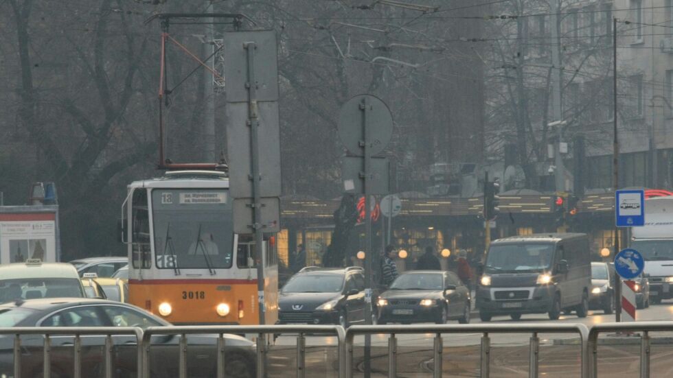 СОС решава за бюджета на София и мерките срещу мръсния въздух