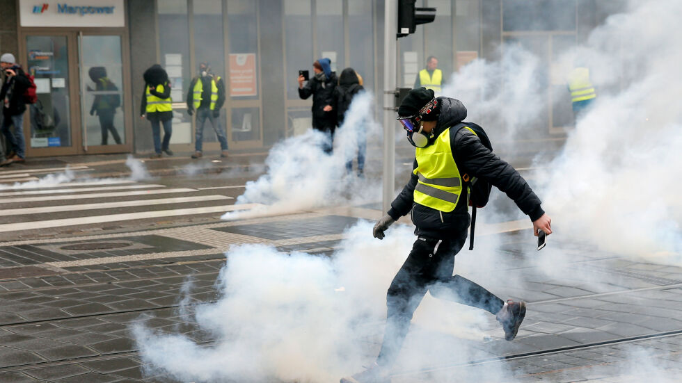 Френски журналисти с критики към атаките срещу свои колеги от страна на „жълтите жилетки”